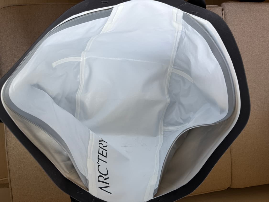 아크테릭스 캐리어 45 기어 토트백 상품이미지2