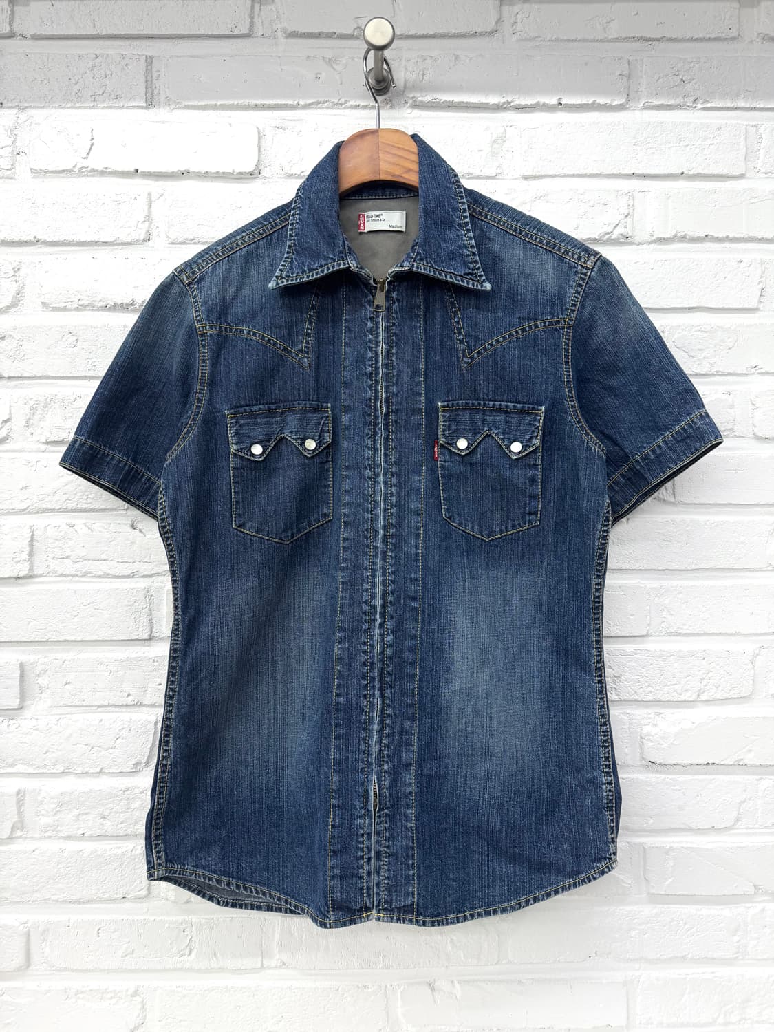 리바이스 레드탭 데님 반팔셔츠  상품이미지3