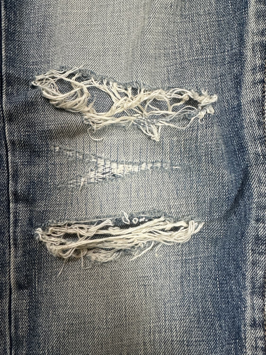 생로랑 무릎 디스 데님진 상품이미지4