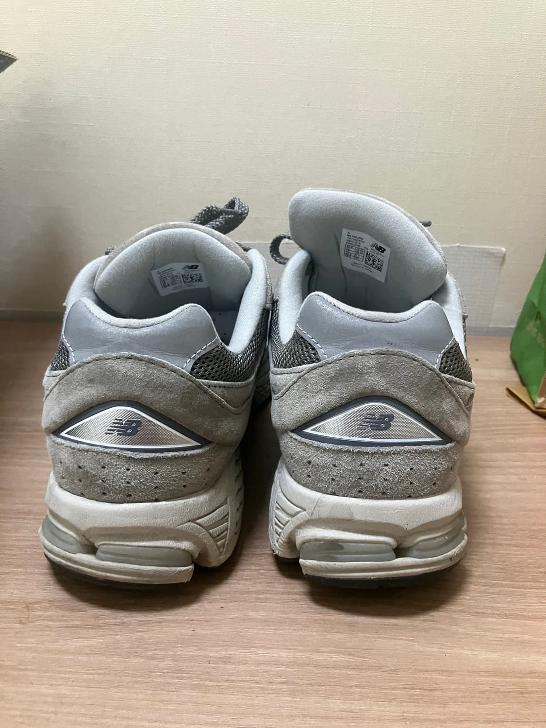 뉴발란스 2002r 285 상품이미지2