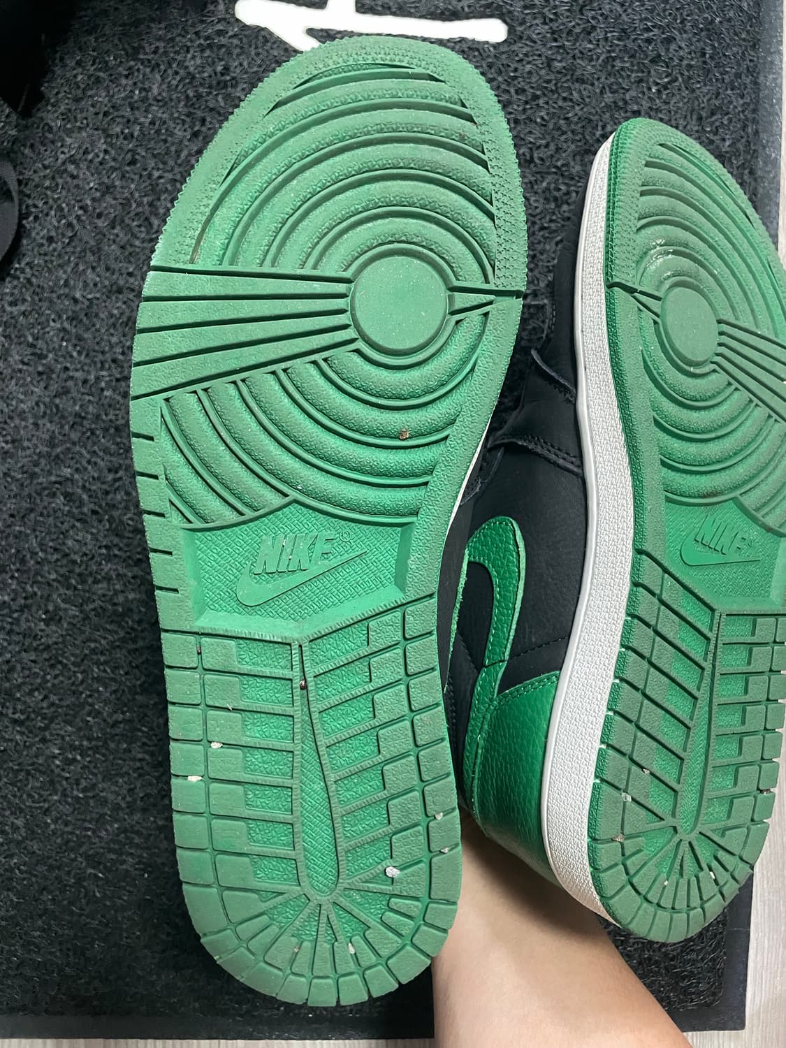 나이키 조던1 파인그린 상품이미지8