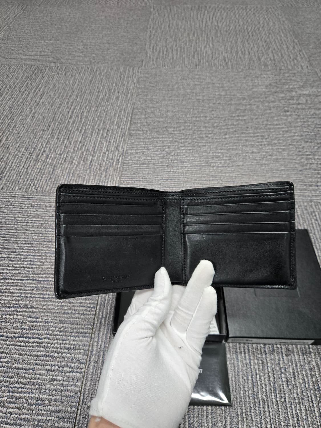 [특가][정품]입생로랑 크로커다일 반지갑 상품이미지5