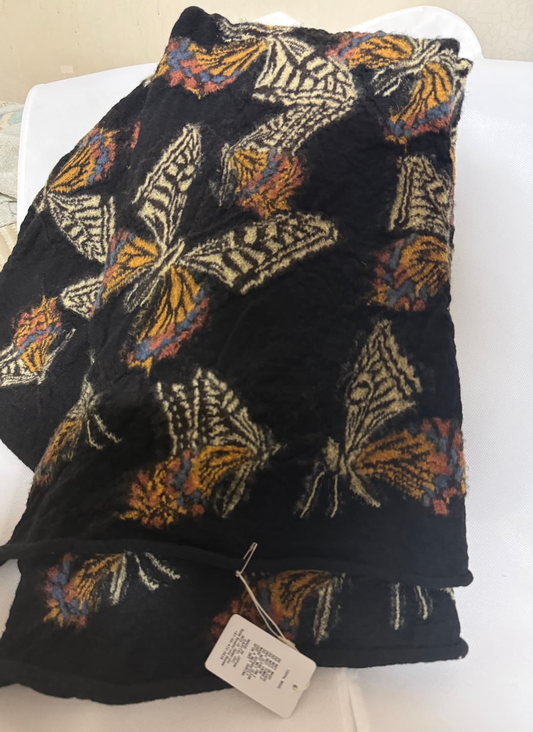 캐피탈 측융 울 나비 happy 머플러 os 상품이미지1