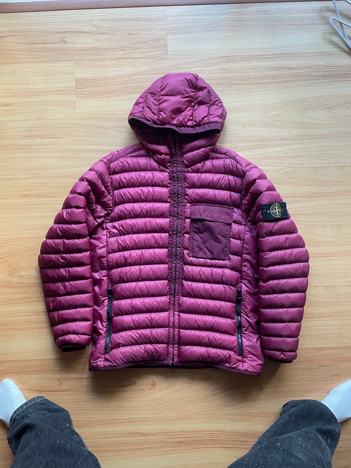 스톤아일랜드 가먼트 다이드 마이크로 얀 다운자켓 상품이미지1