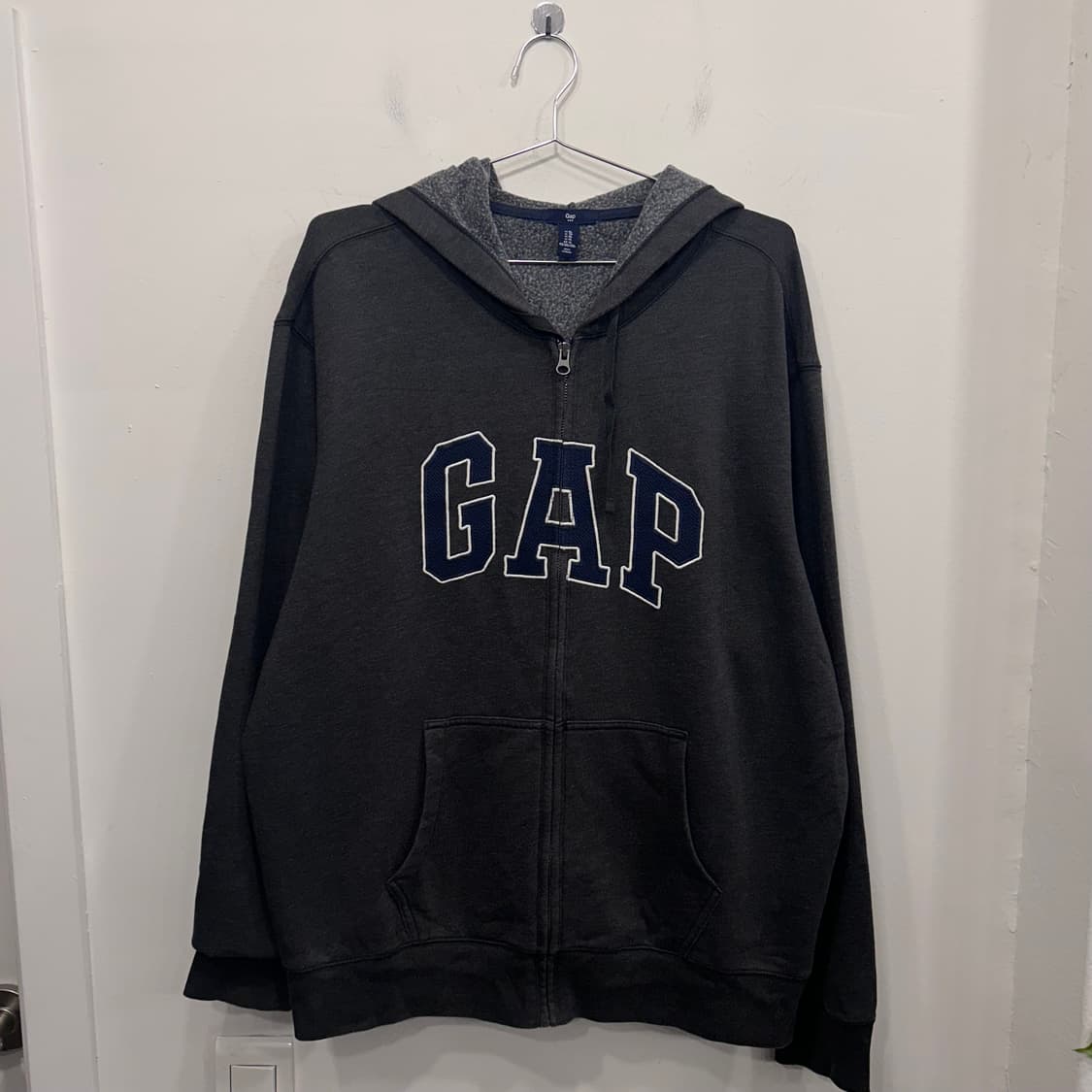 GAP 재팬 프론트로고 오버핏 후드 집업 상품이미지2