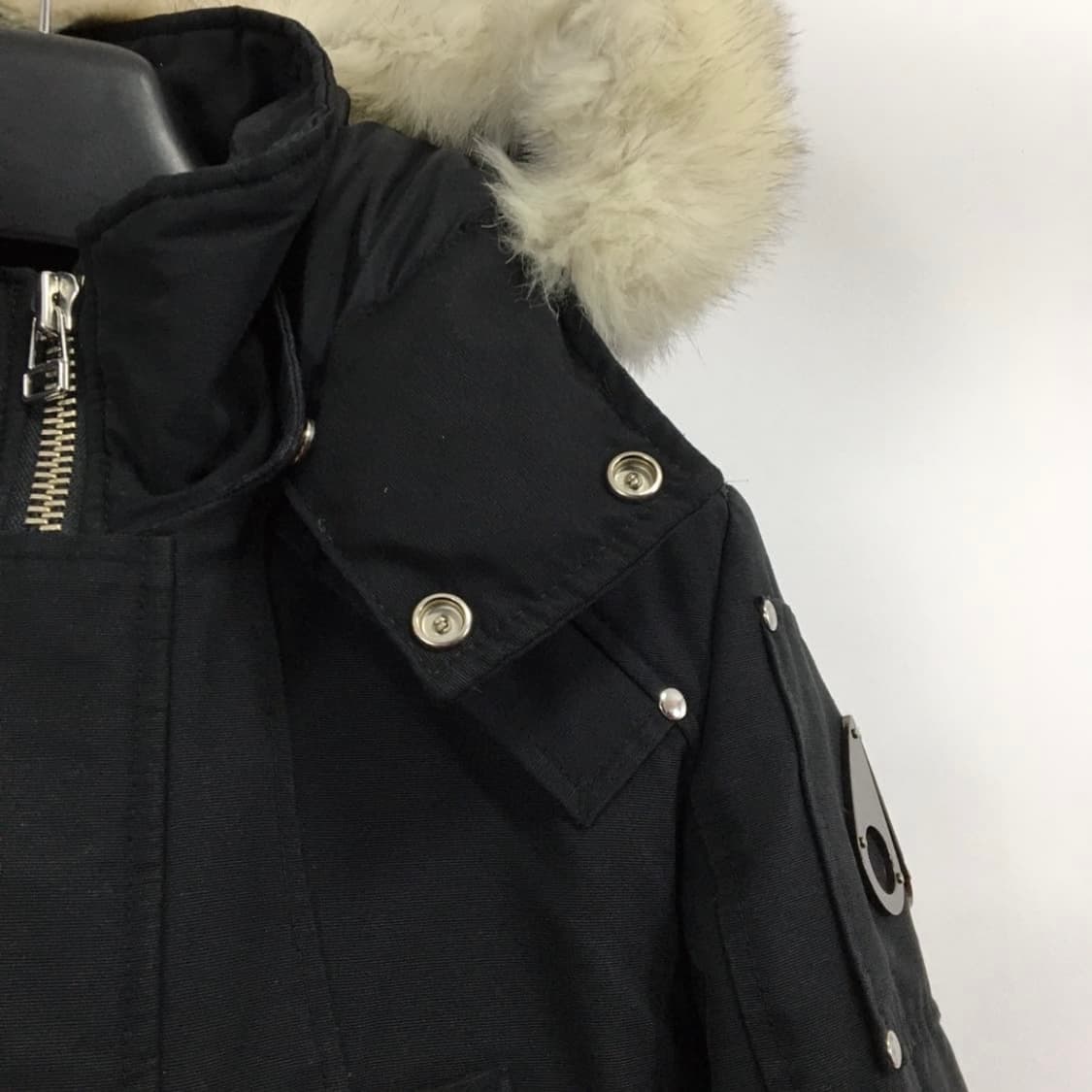 무스너클(국내 정품) 폭스털 덕다운 스틸링패딩 S 상품이미지3