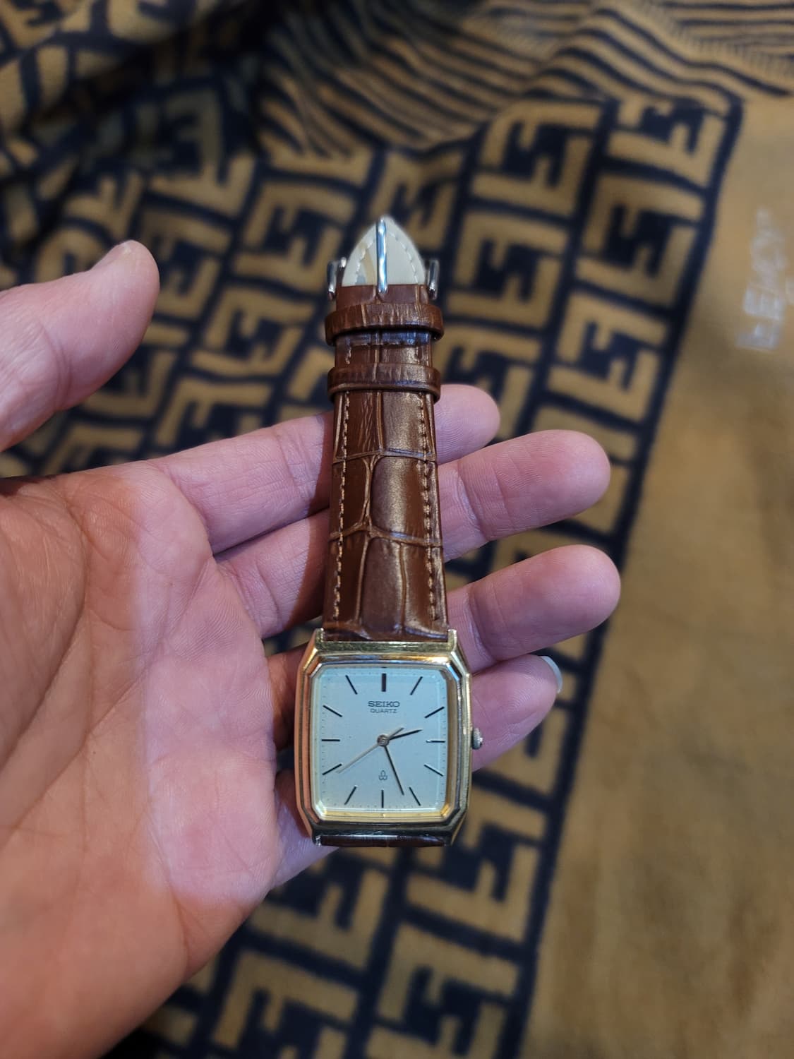 빈티지 세이코 사각 금장 쿼츠 시계 상품이미지2
