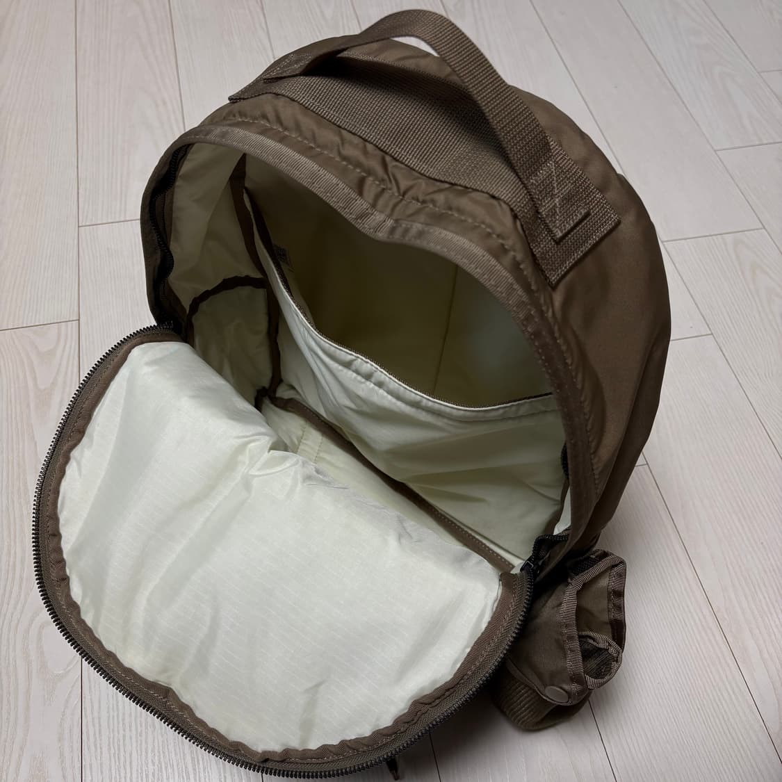 요시다포터 데이팩 파우치 베이지 상품이미지5