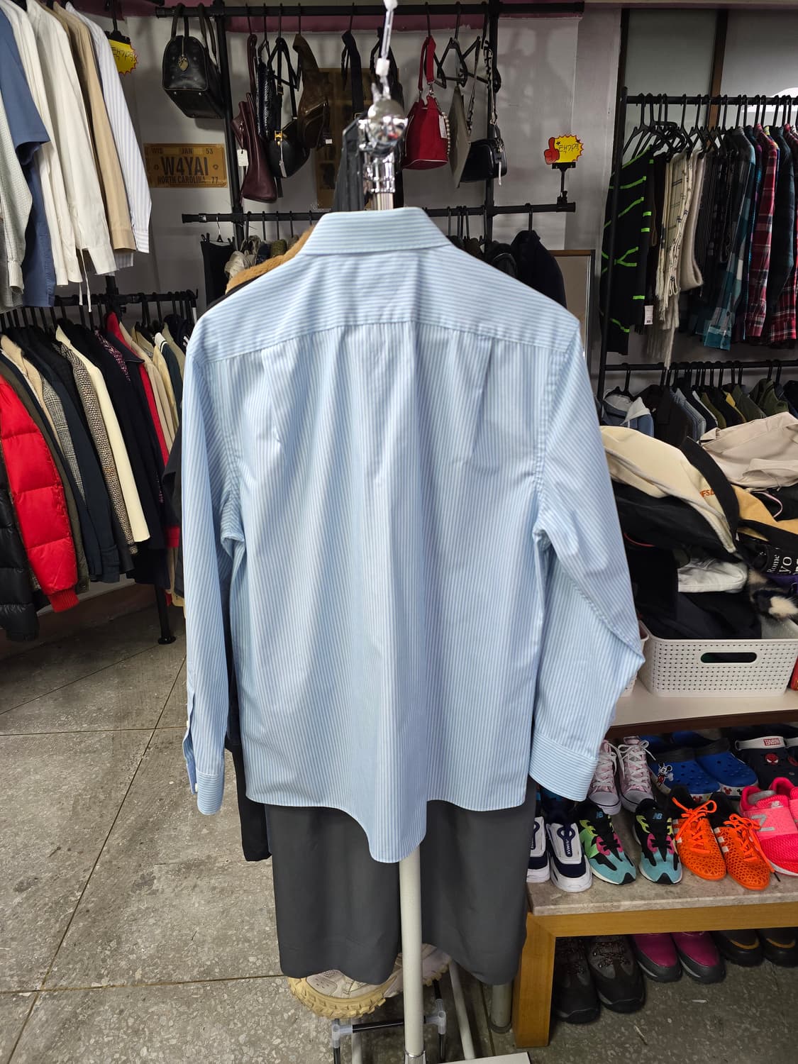 타미힐피거 하늘색 스트라이프 셔츠 (1251) 상품이미지2