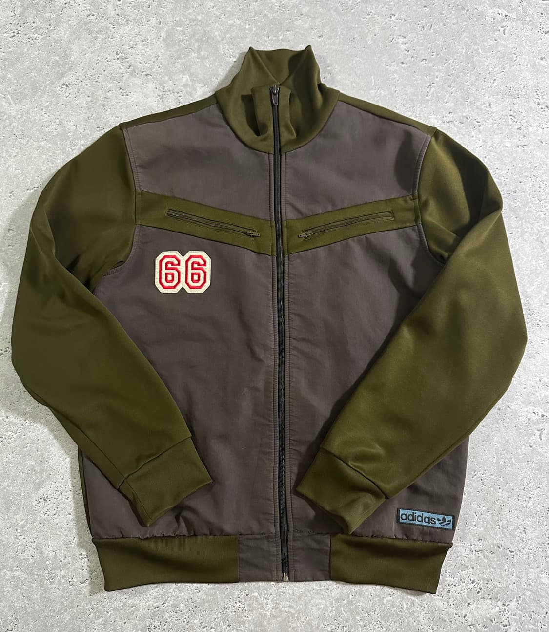 00s adidas 올드스쿨 올리브 66 패치 트랙탑 져지 상품이미지2