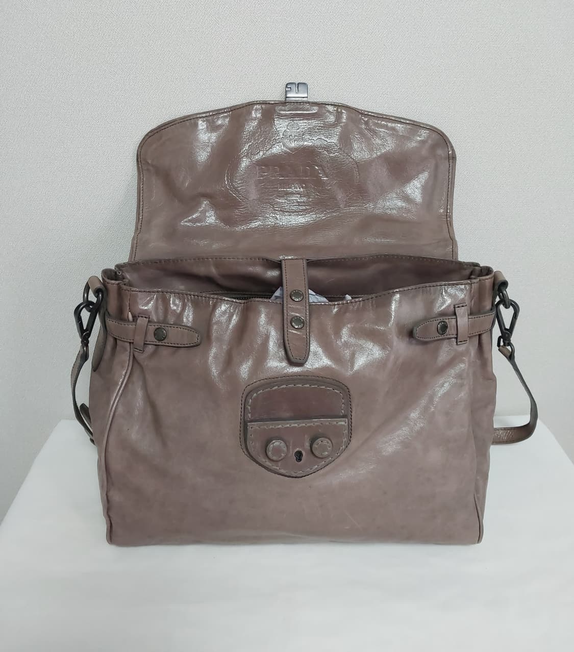 프라다 레더 플랩 브리프케이스 토트백 2way (정품) 상품이미지8