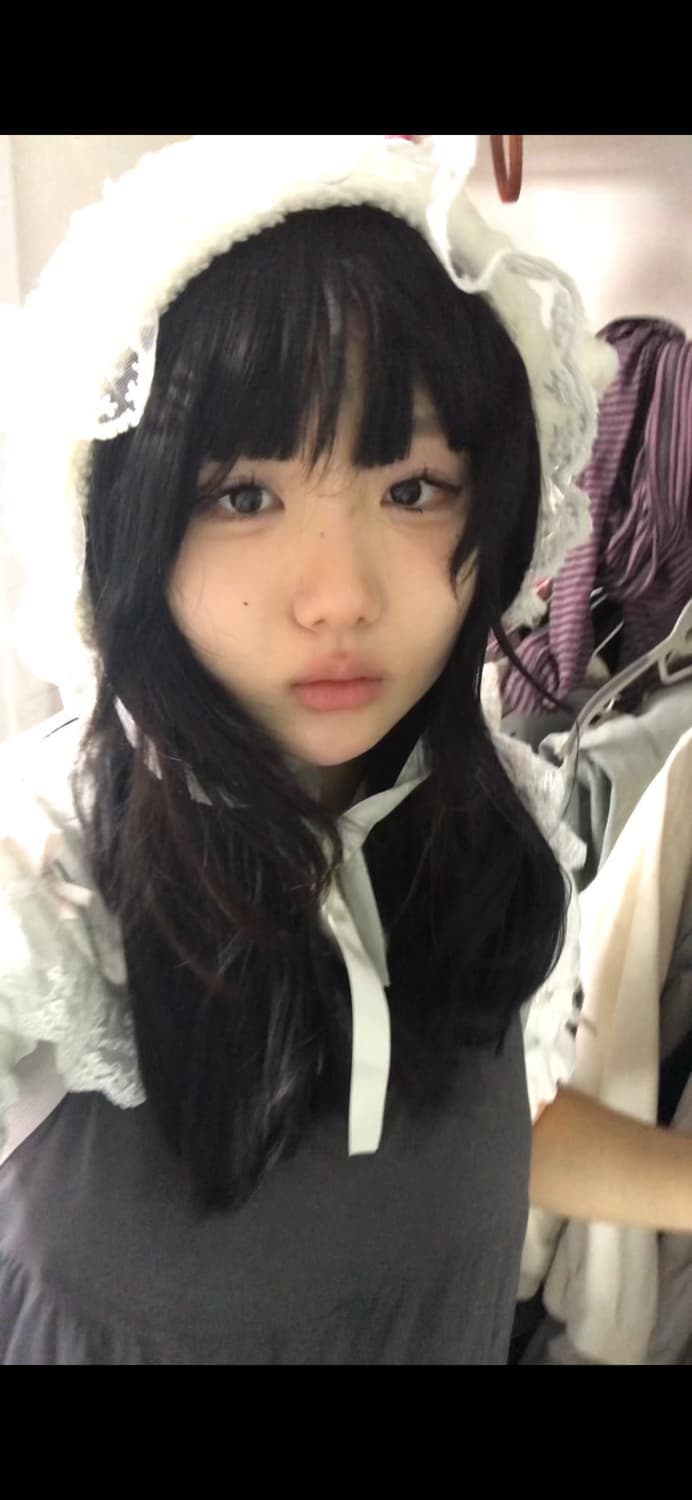 볼륨 퍼프소매 크롭 레이스 블라우스 상품이미지5