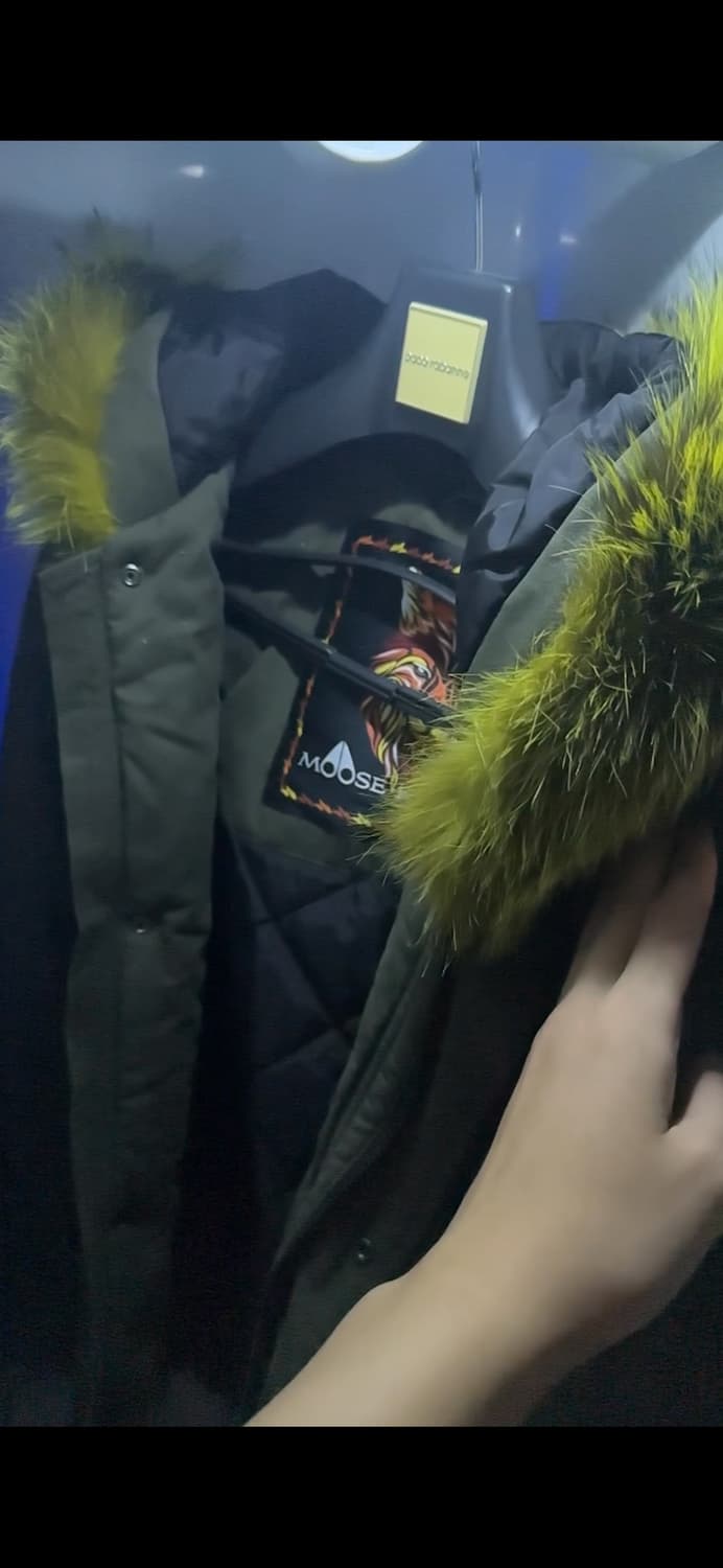 무스너클 스텔라 캔버스 파카 올리브 그린 여우모피 상품이미지4