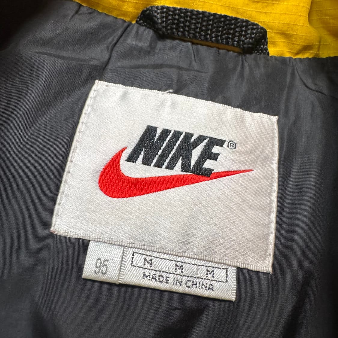 Name : 나이키 90's 뉴챔프 솔로스우시 올드스쿨 오버핏 패딩 :) 상품이미지5