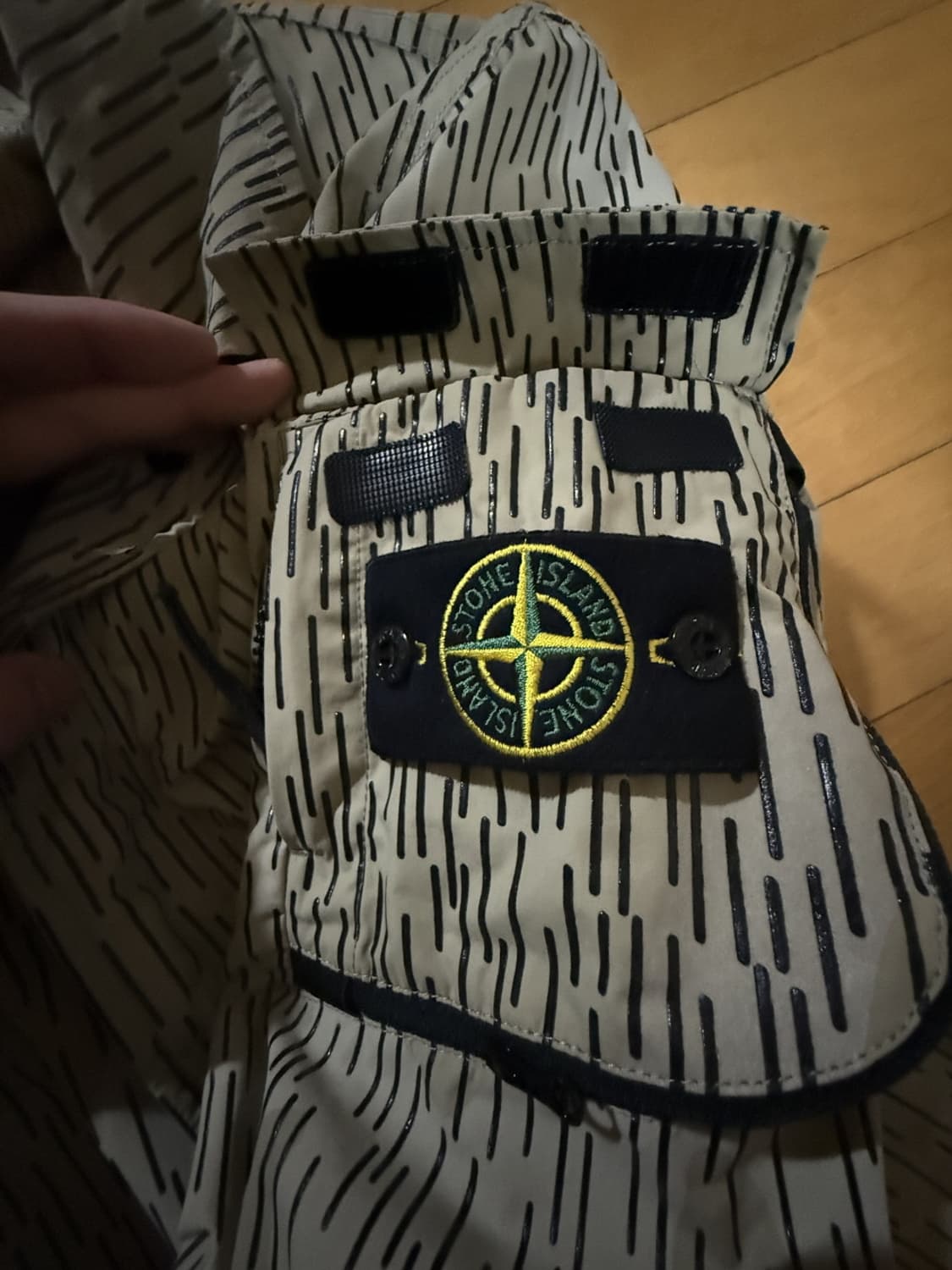 스톤아일랜드 리플렉티브 레인 카모 오버셔츠 상품이미지6