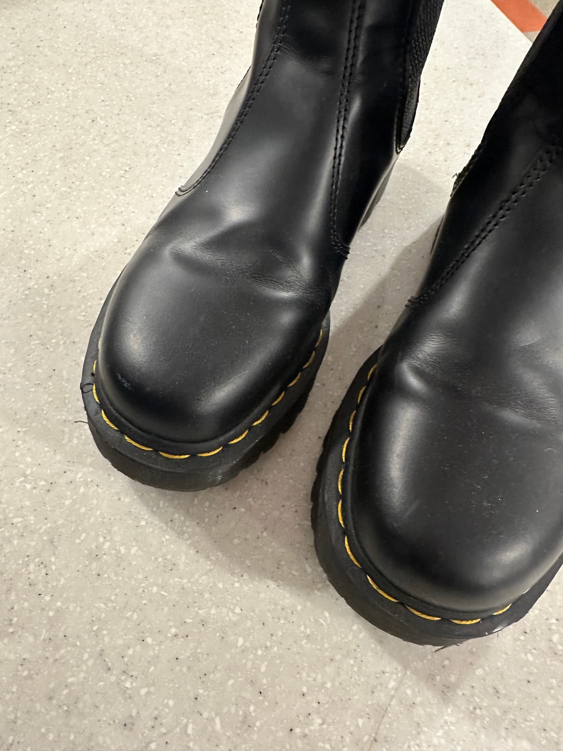 닥터마틴 여성 부츠 상품이미지2