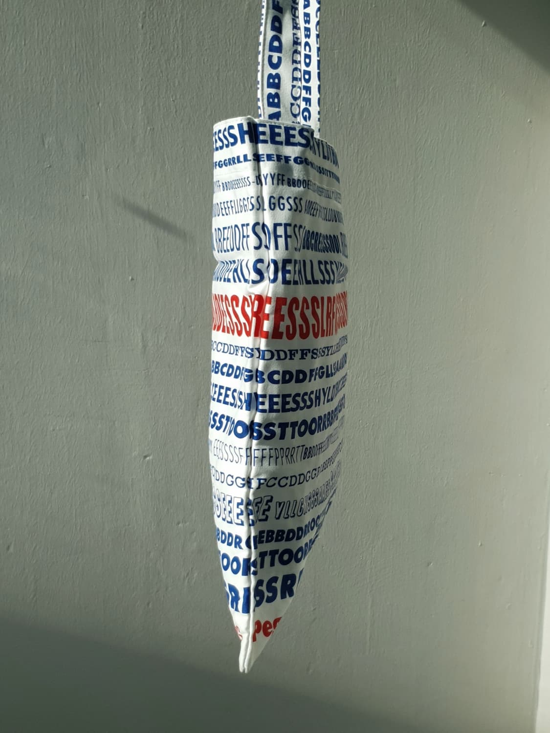 CDG x Peggy Moffitt cross bag 상품이미지9