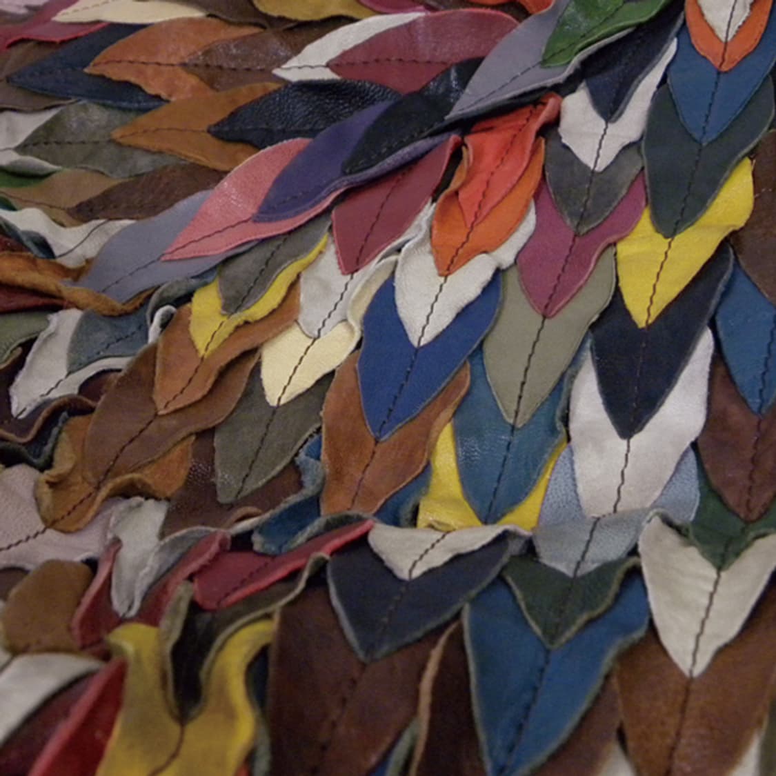 crouching 빈티지레더패치숄더백 상품이미지8