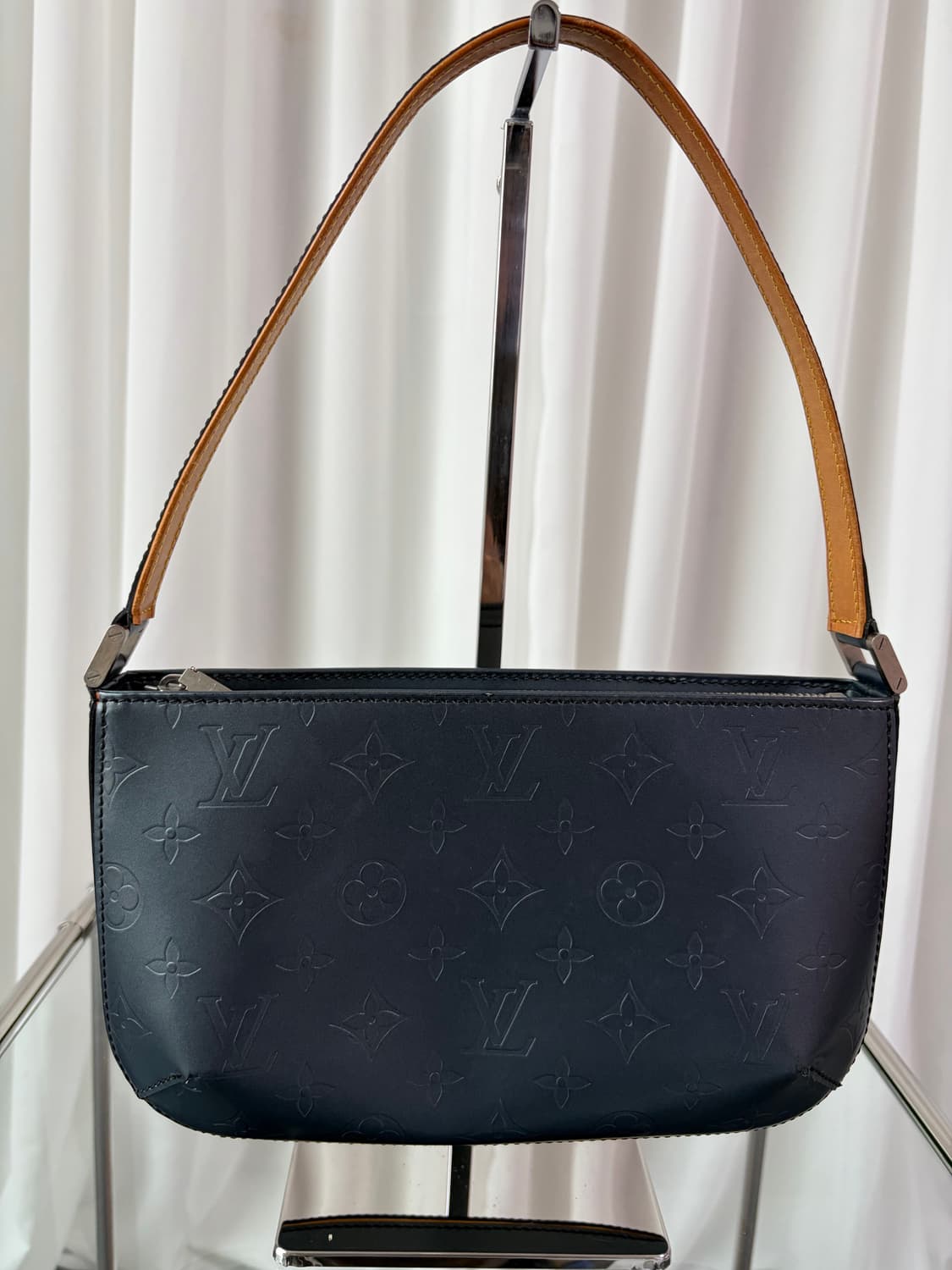 루이비통 블루 모노그램 매트 파울러 숄더백 상품이미지3