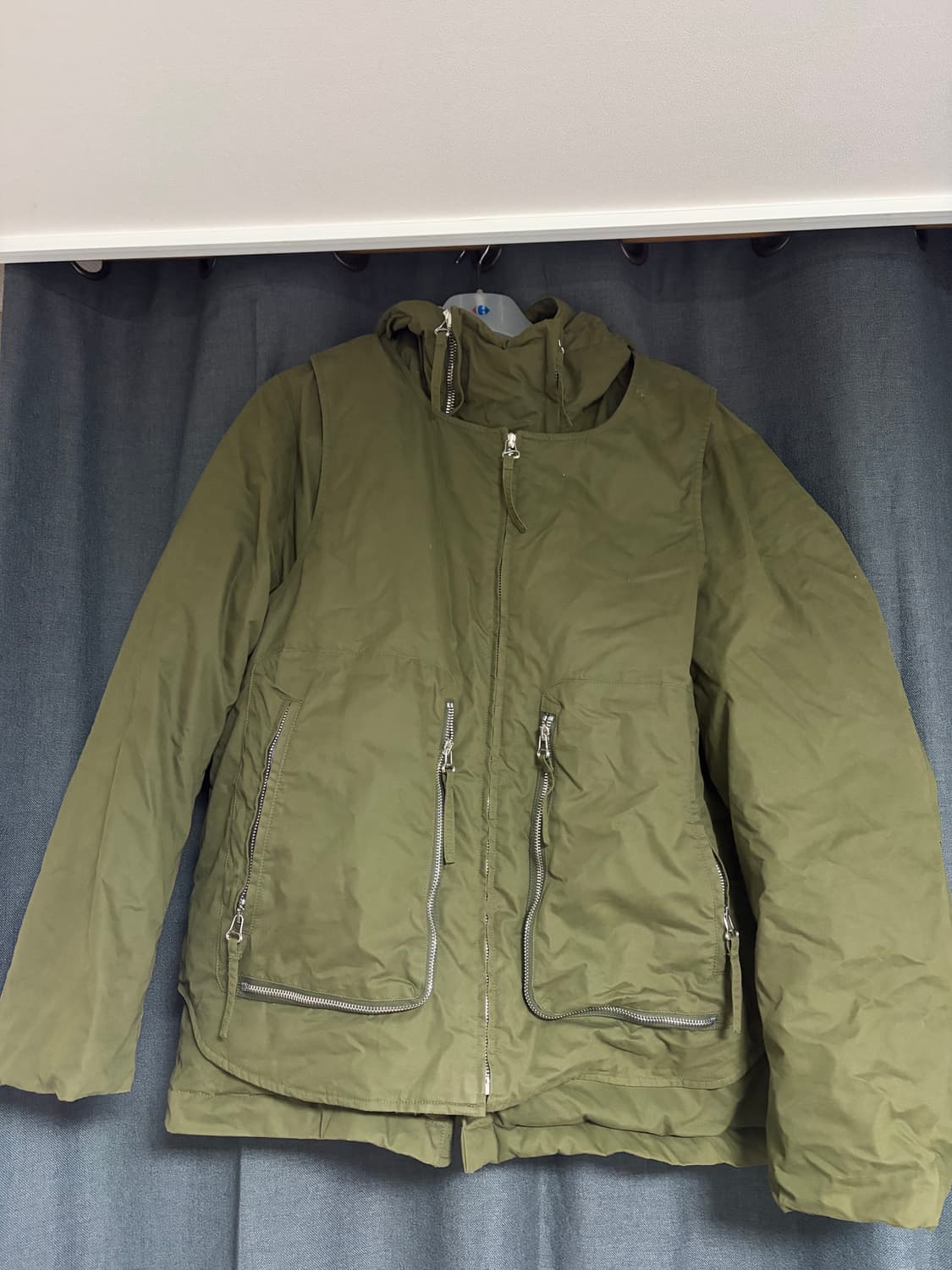 헬무트랭 패딩 상품이미지1