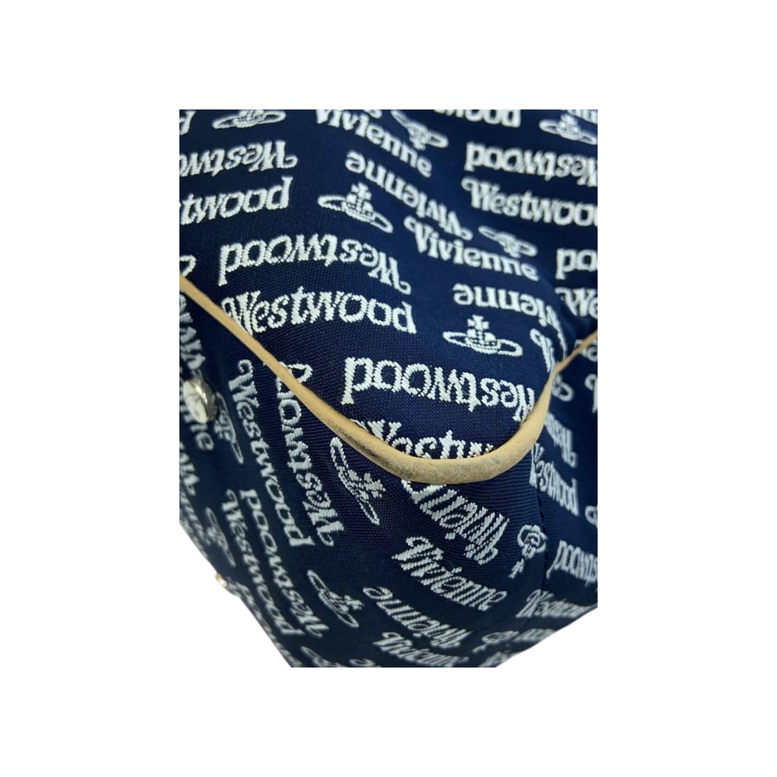 비비안 웨스트우드 로고패턴 캔버스 토트백 상품이미지8