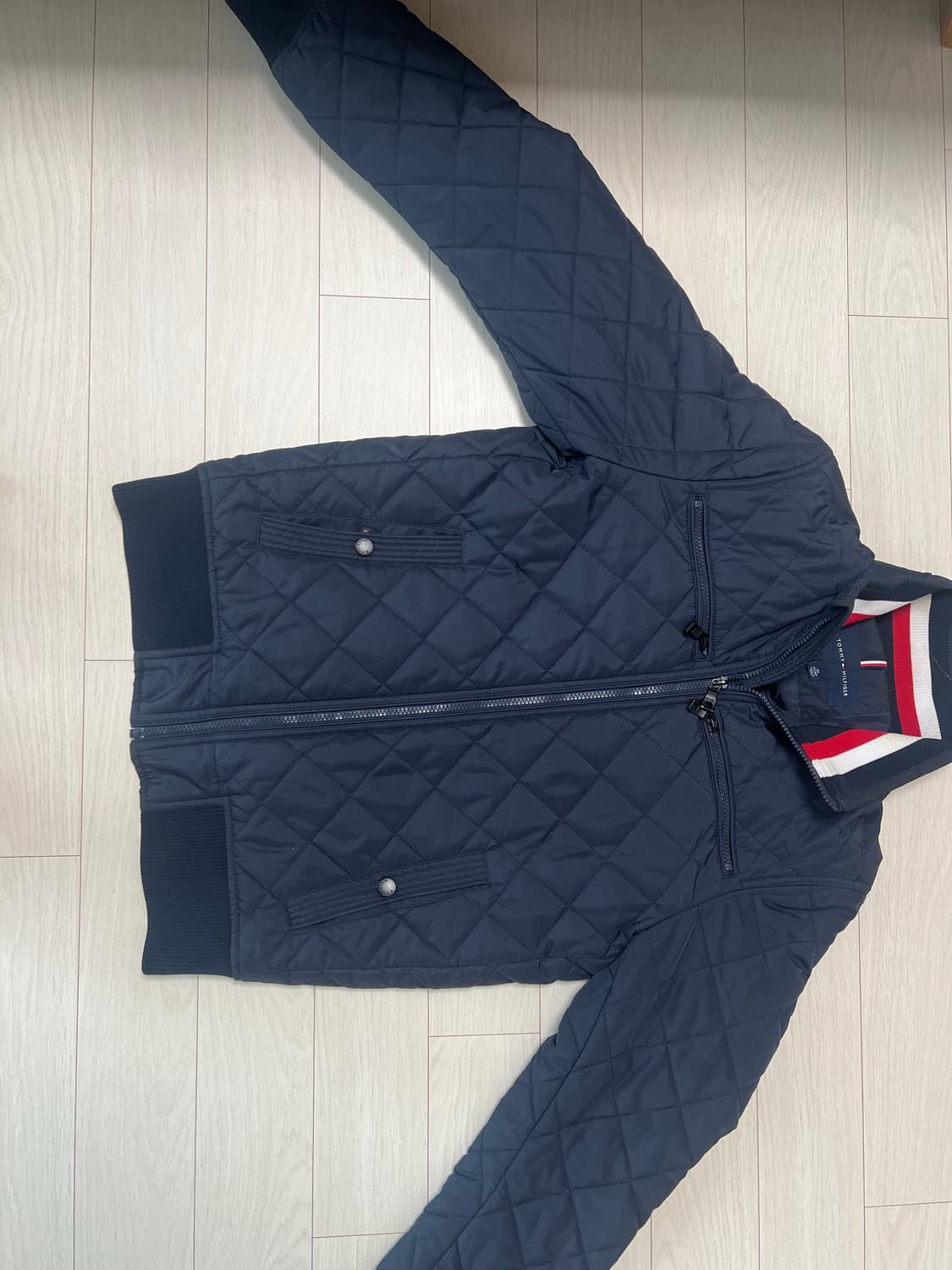 타미 힐피거 경량패딩 상품이미지1