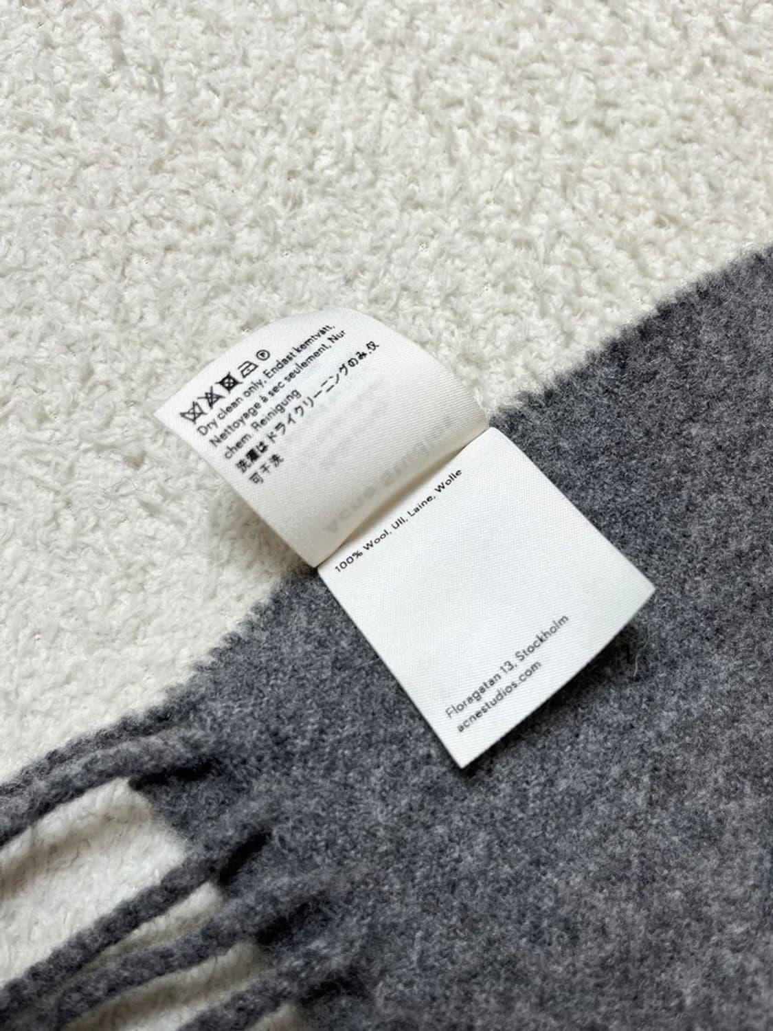 아크네스튜디오 100% 울 대형 목도리 Q1276 상품이미지5