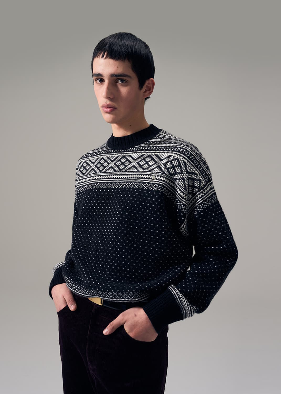 [L] 노이스 홀리데이 노드릭 울 블렌드 스웨터 블랙 상품이미지1