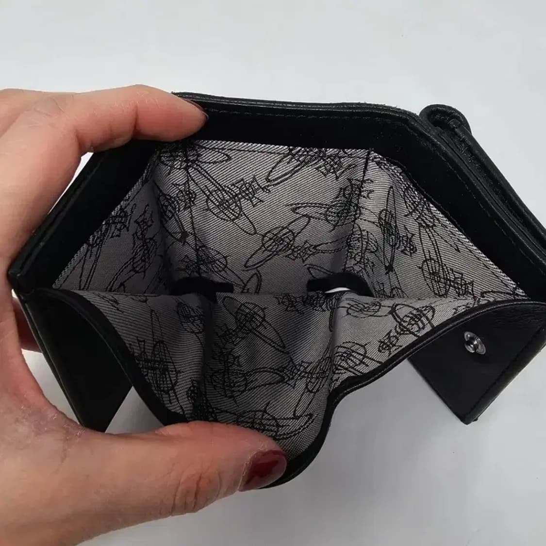 비비안 웨스트우드 엠마 엔벨롭 반지갑 상품이미지6