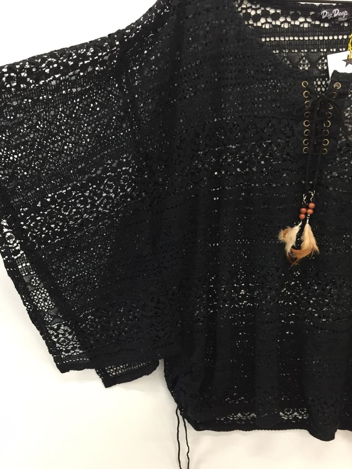 'Dig Deep' Black Crochet Poncho Top 상품이미지6