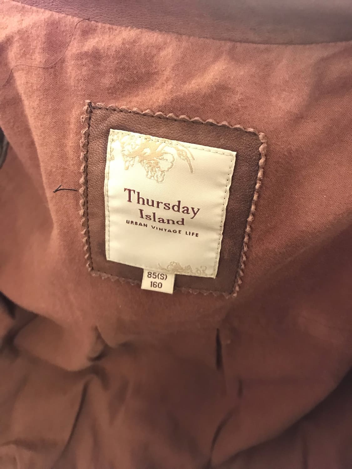 Thursday Island 브라운 가죽 자켓 상품이미지6