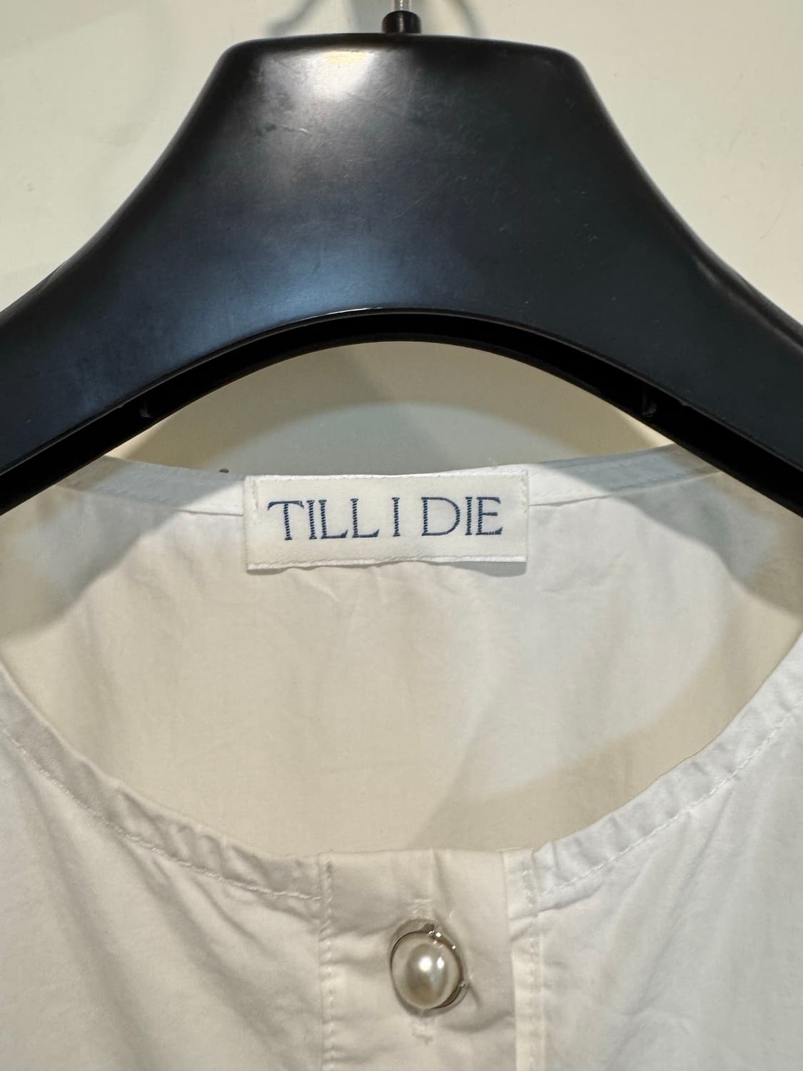 Till i die 틸아이다이 플레어 블라우스 상품이미지5