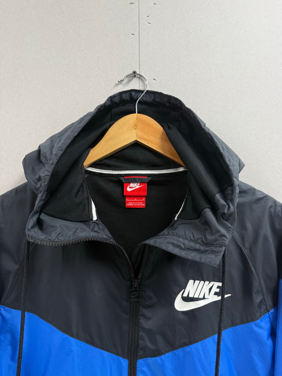 남성 100 / 나이키 윈드러너 바람막이 블루/블랙 상품이미지4
