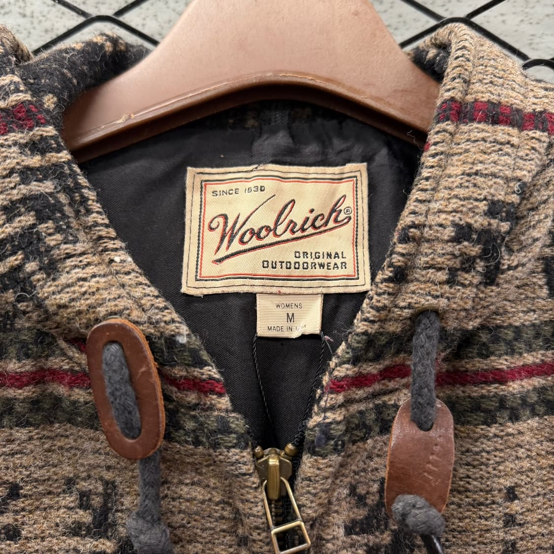 울리치 울 블랭킷 후드자켓  브랜치 휴먼 패턴 사이드포켓 디테일 브라운 상품이미지6