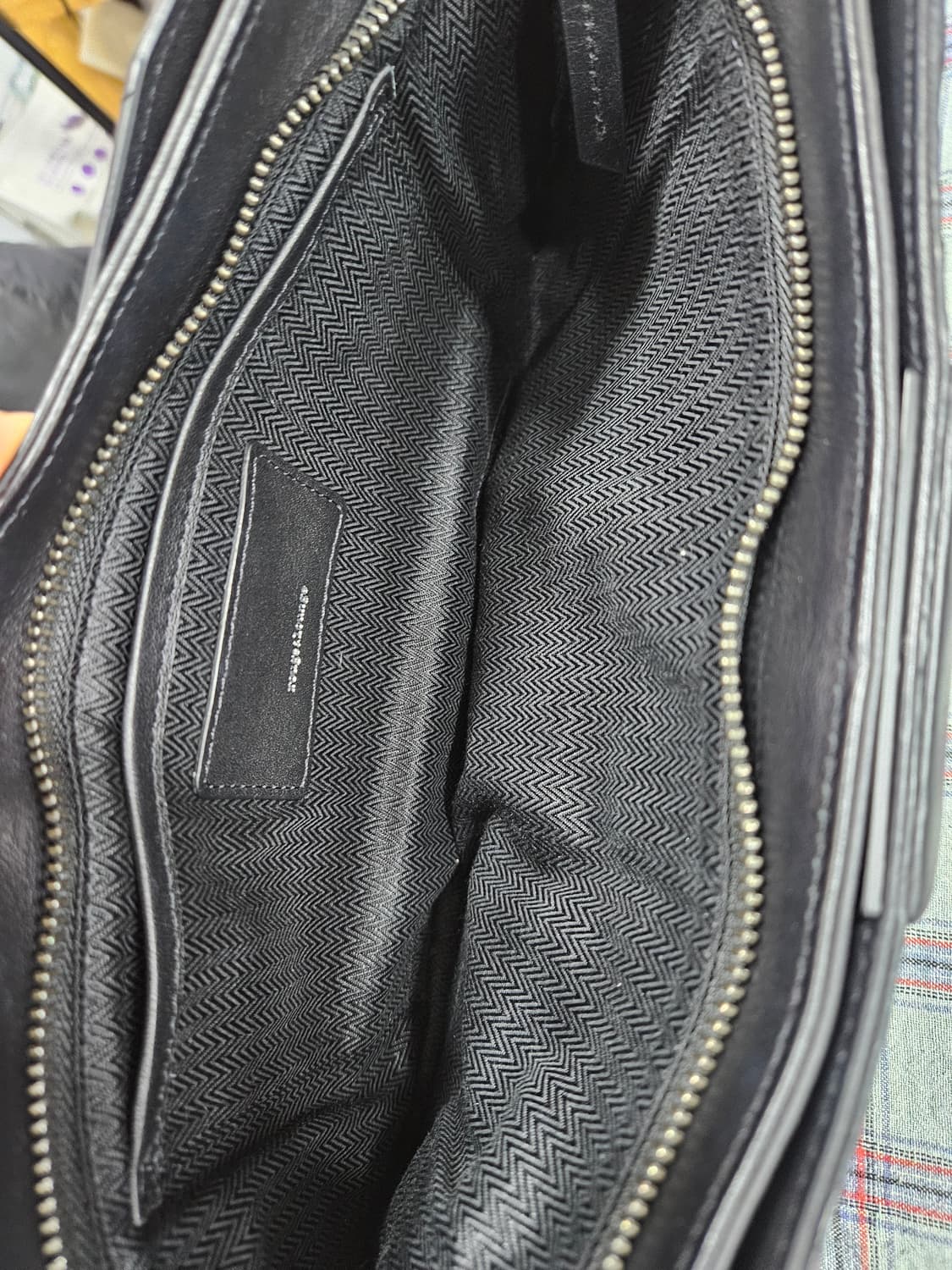 루즈앤라운지(rouge&lounge) 스퀘어 뱀피무늬 클러치겸 숄더백 상품이미지5