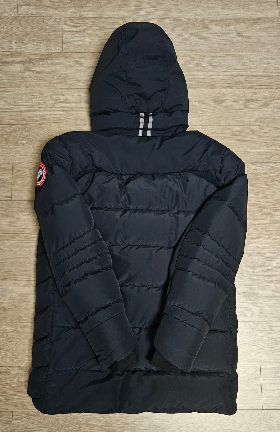 (급처.매장정품)캐나다구스 하프패딩 블랙 L(100~105) 특A급 상품이미지4