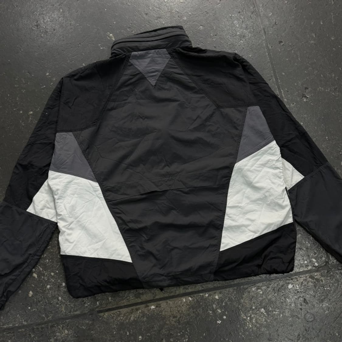 100 나이키 리이슈 바람막이  상품이미지6