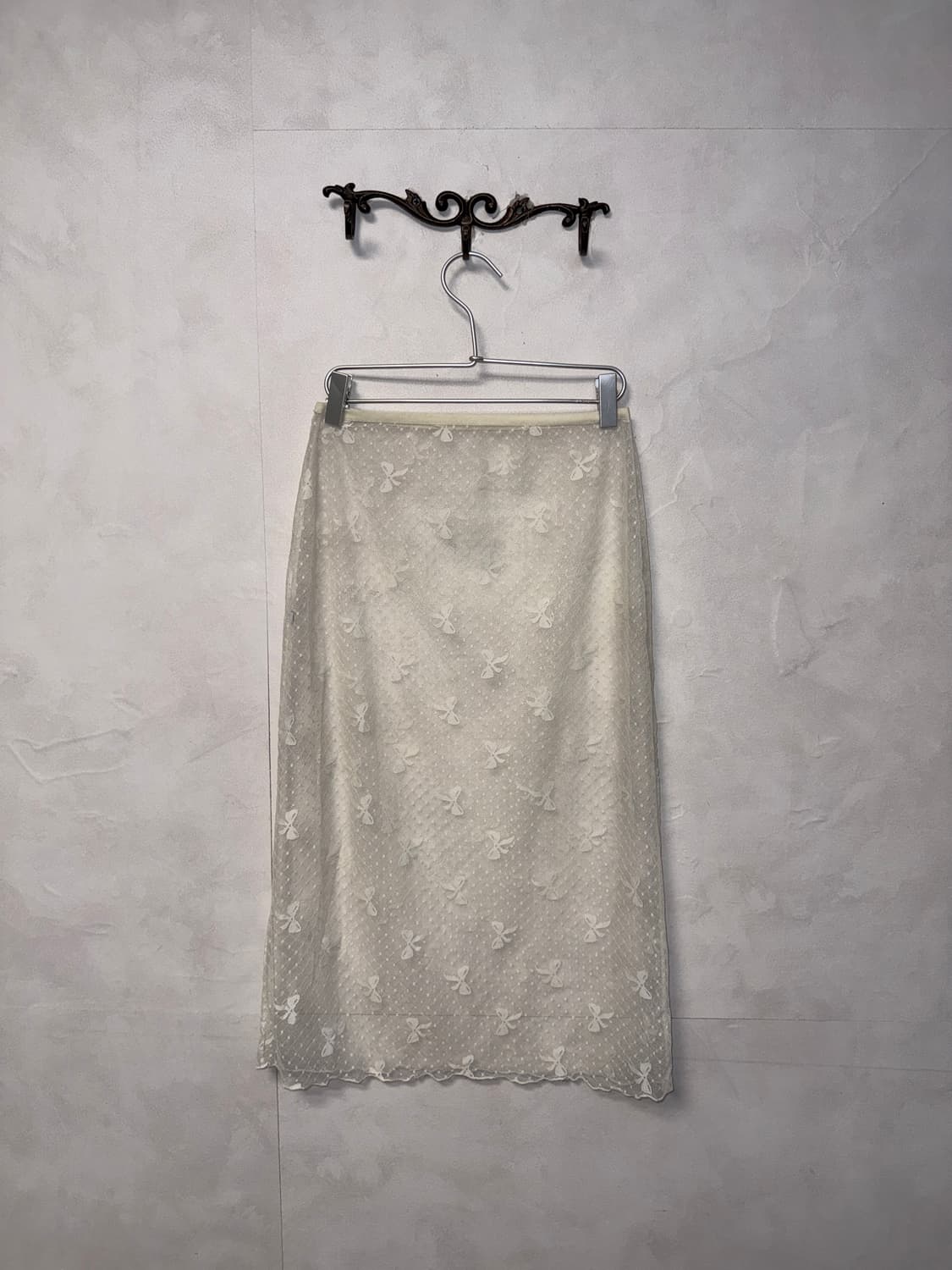 Ivory ribbon dot mesh lace layering sk 상품이미지1