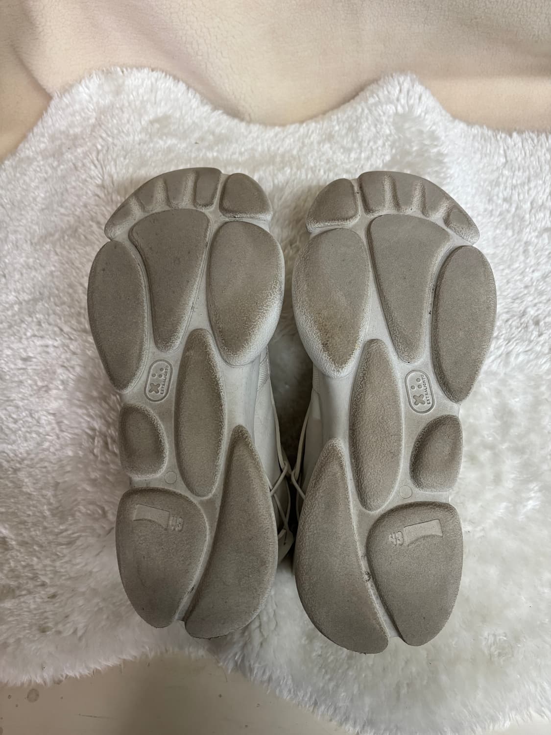 캠퍼(Camper)카스트 스니커즈 상품이미지4