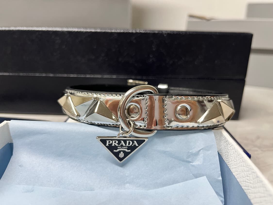 프라다 강아지 목걸이 M 새상품 상품이미지1