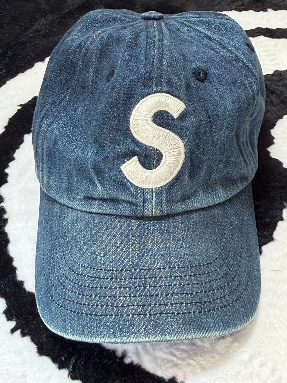 슈프림 kevlar s로고 볼캡 상품이미지2