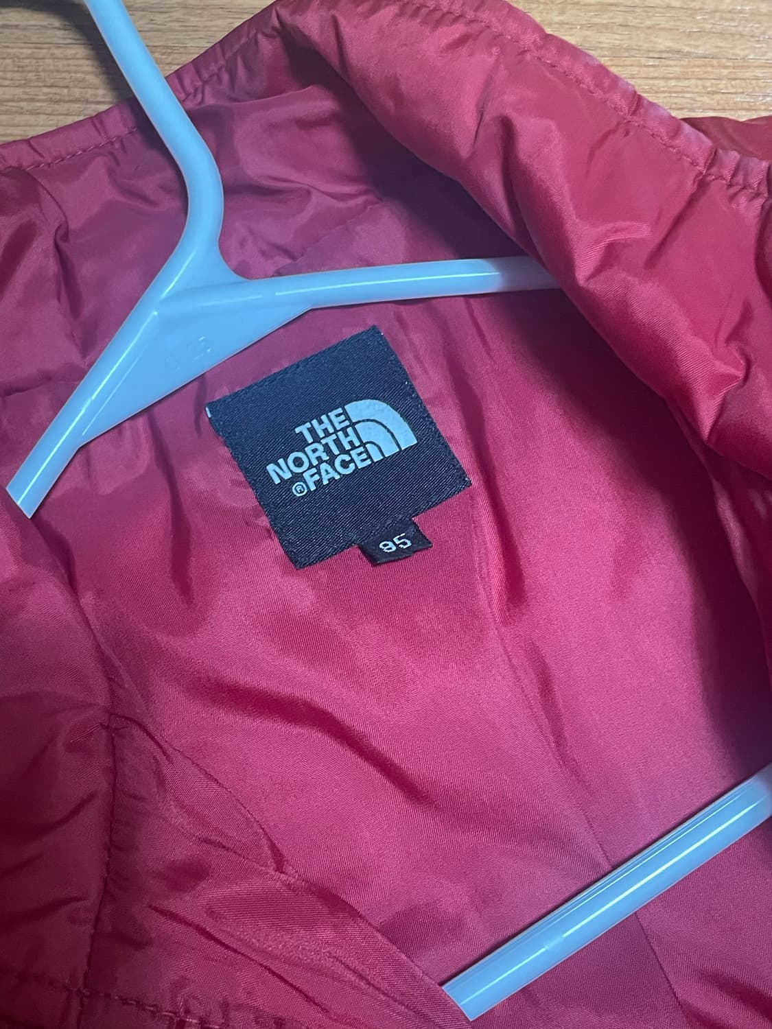 노스페이스 경량패딩 상품이미지4