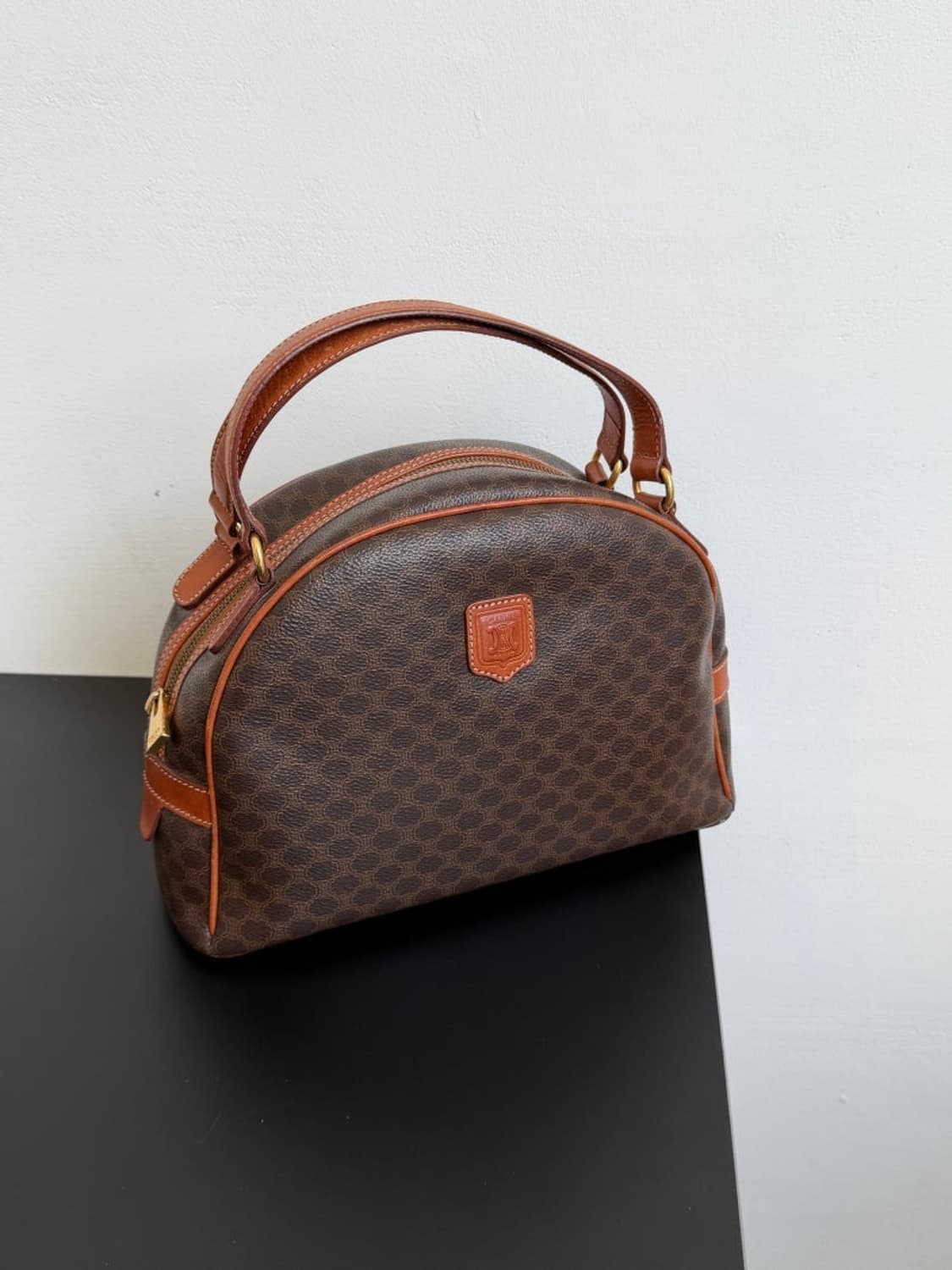 셀린느 올드 마카담 토트백 상품이미지1