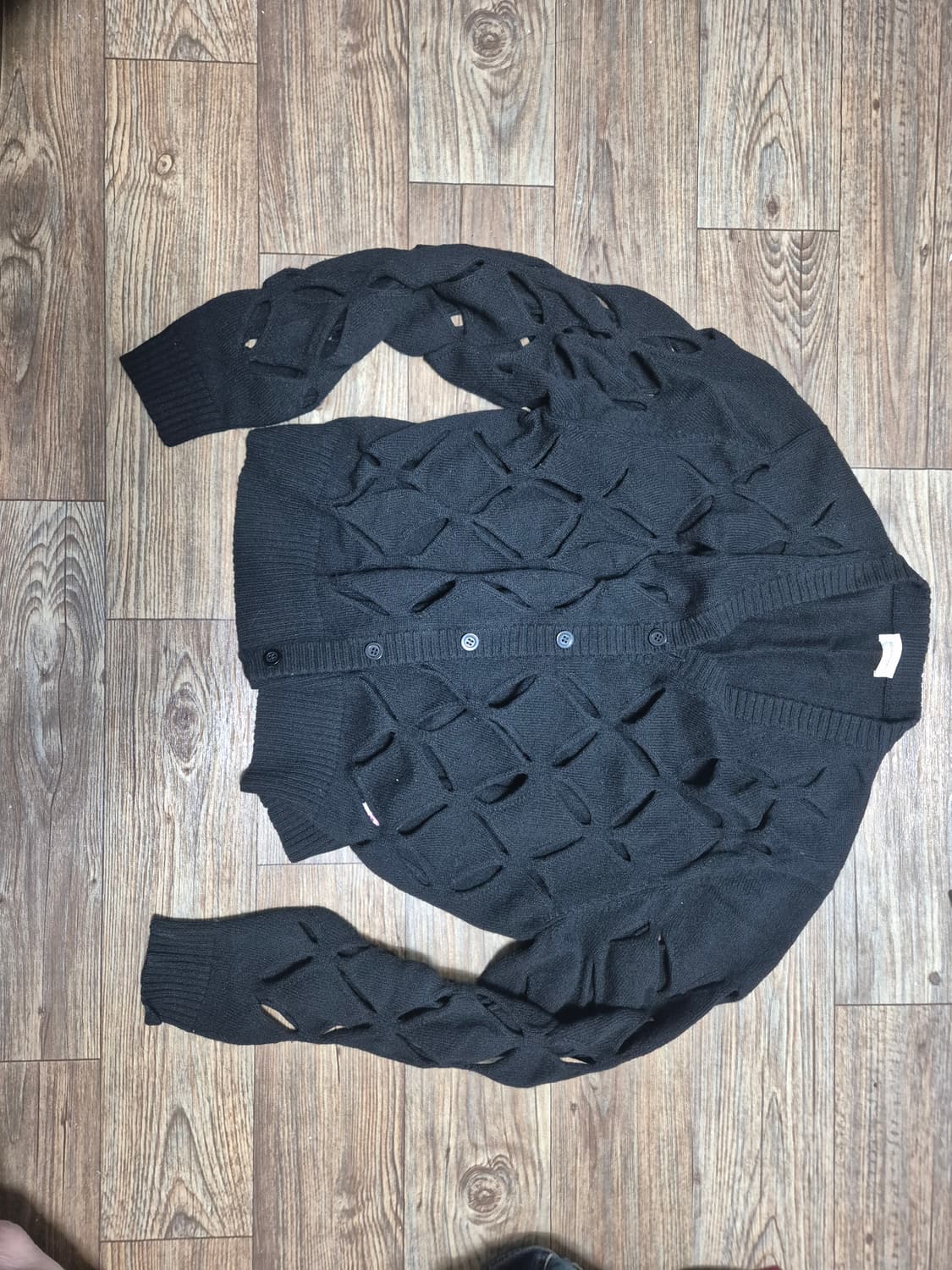 스테판쿡 22fw 슬래시 가디건 판매합니다. 상품이미지1