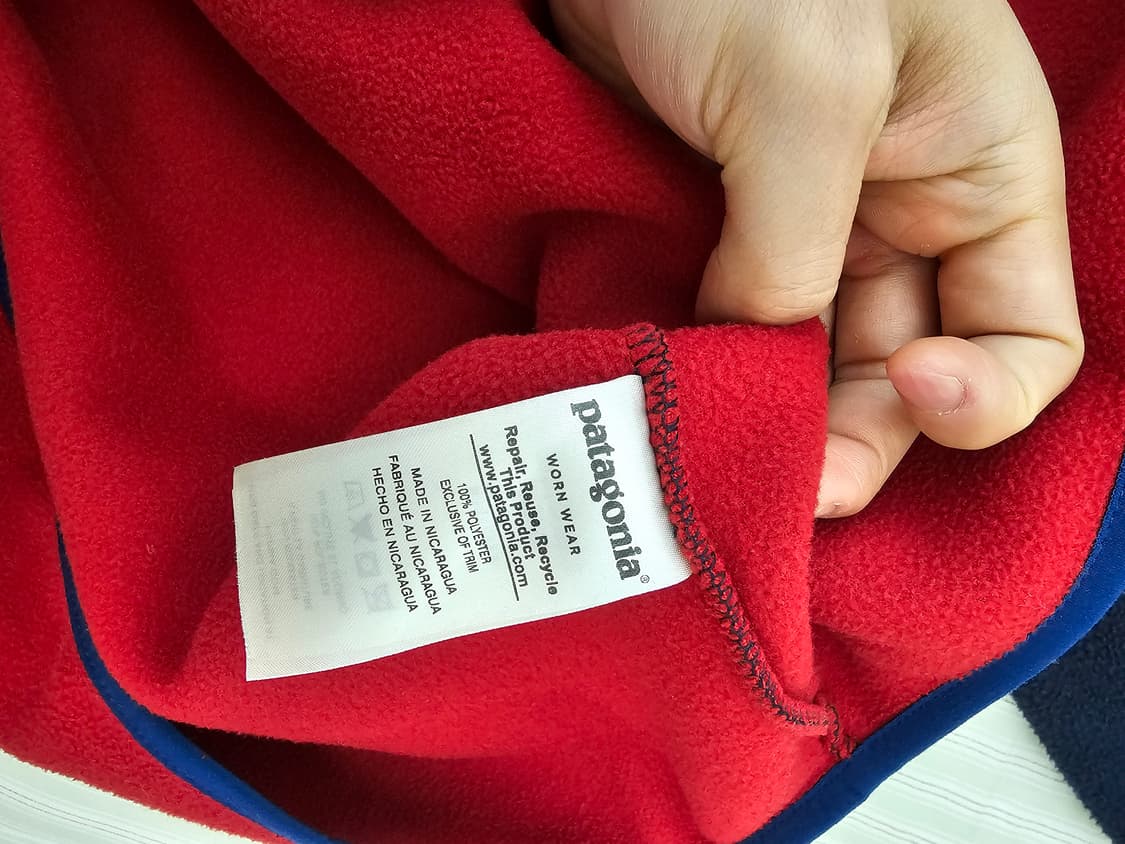 파타고니아 신칠라 클래식 레드 L 상품이미지3