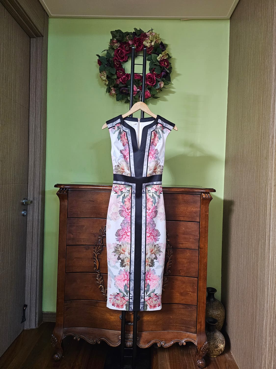 테디베이커 원피스 상품이미지1