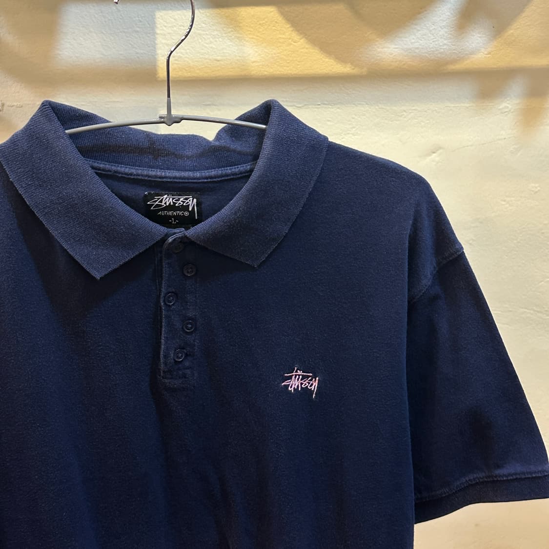스투시 네이비 반팔 폴로티 L 상품이미지2