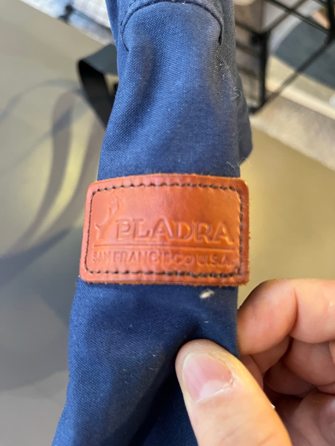 그레고리 X 플라드라 사첼백 상품이미지3