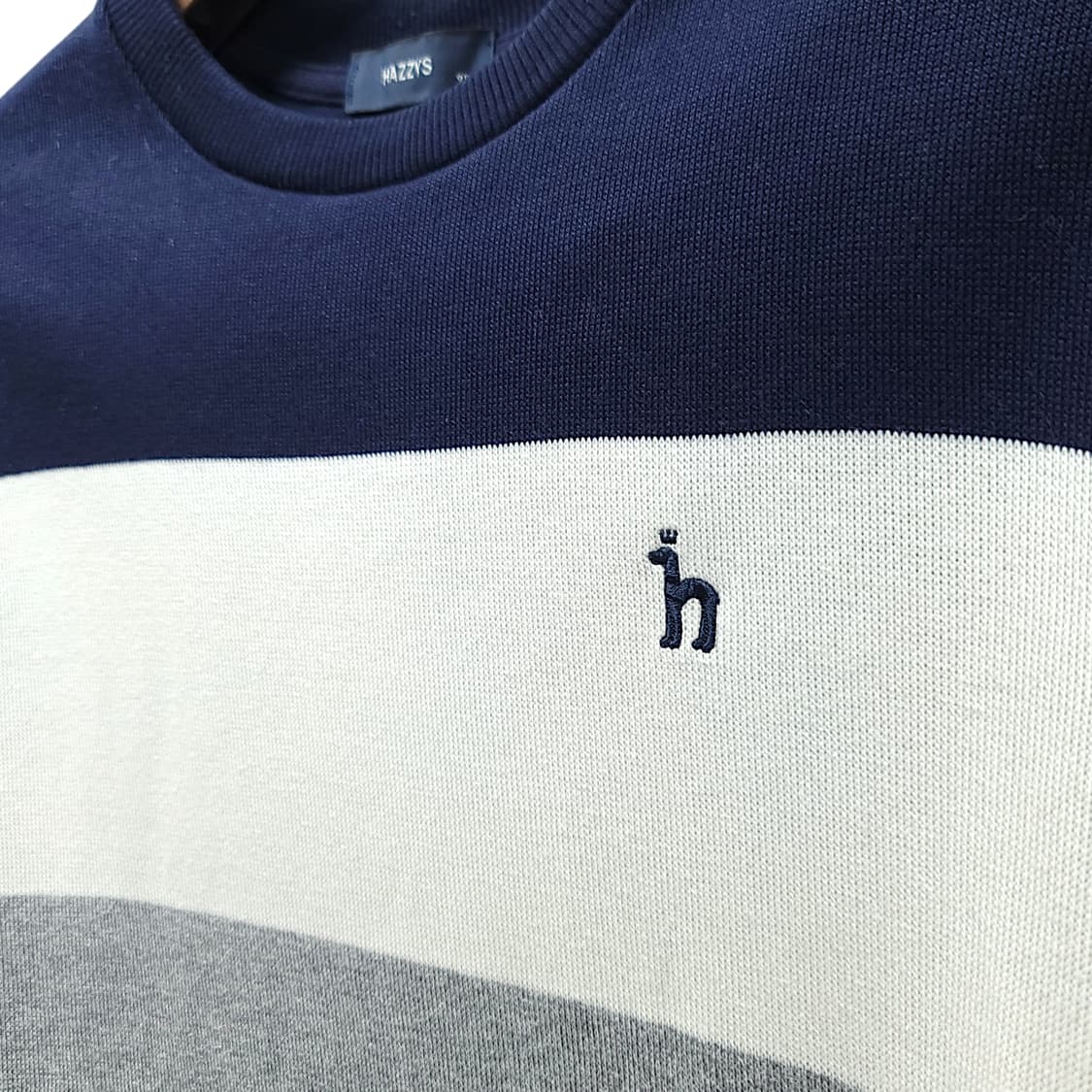 [95] 헤지스 컬러블록 스트라이프 코튼 니트 맨투맨 상품이미지5