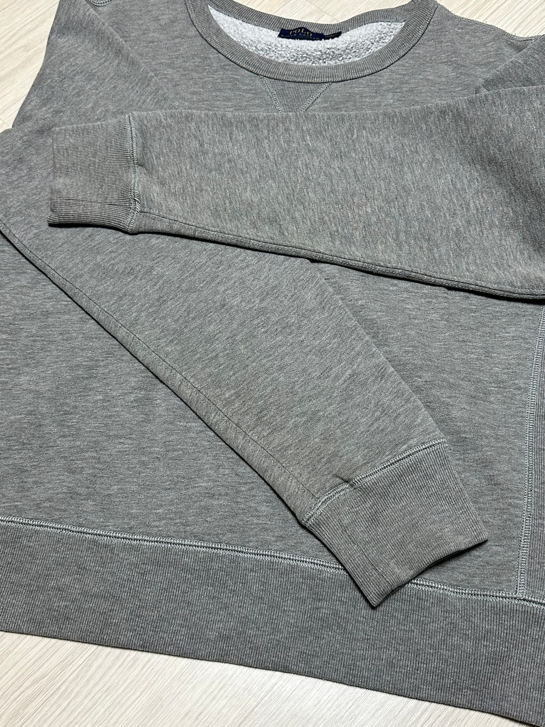 폴로 랄프로렌 신형 화이트포니 플리스 맨투맨 그레이 상품이미지4